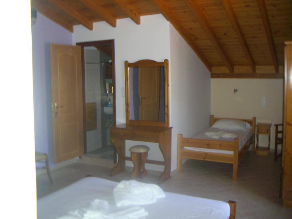 Blue Villa Panormos  Chambre photo